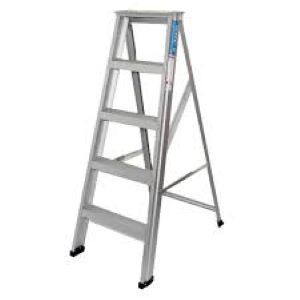 ALUMINIUM LADDER